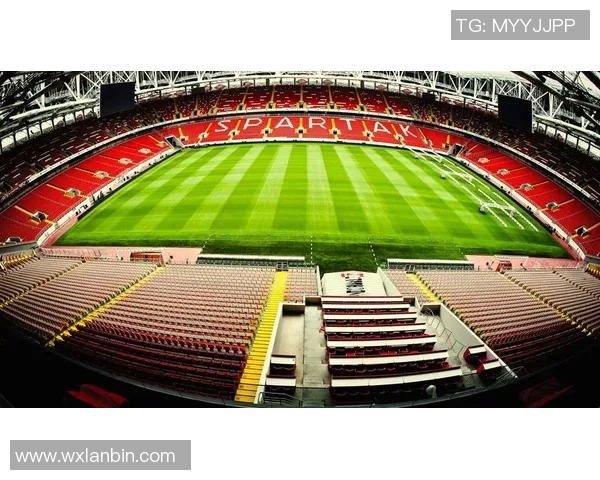 足球明星高清4K影像盛宴尽享球场风采与激情瞬间